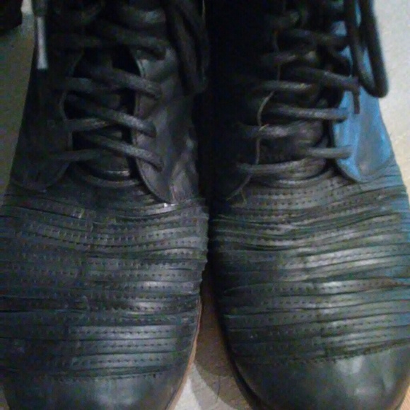 👢 Vic Metie ankle boots 👢 - Picture 3 of 8